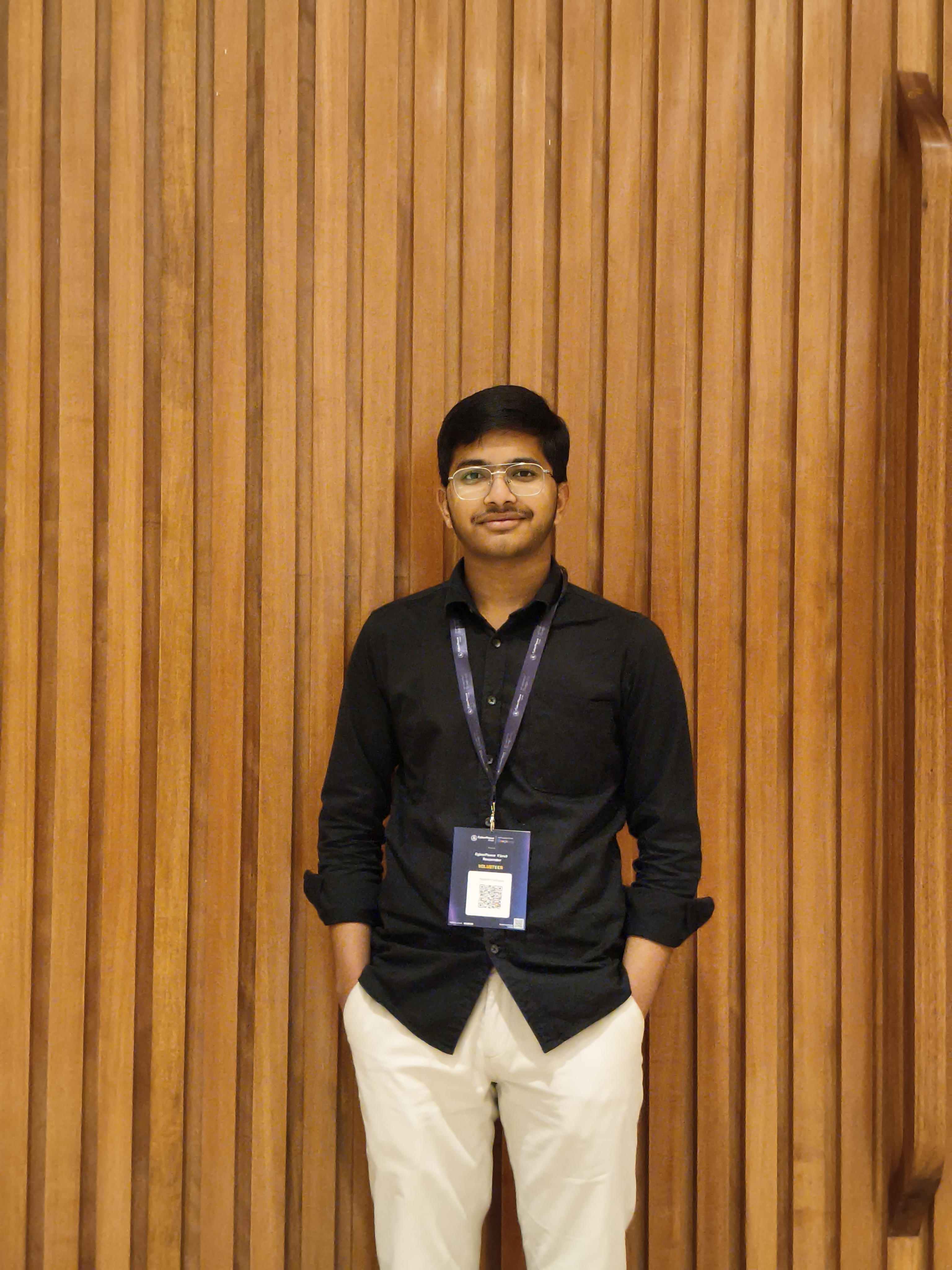 Mayank Prabhakar at Cyberpeace event